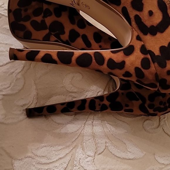 Anne Michelle Leopard Print Stilettos - Picture 13 of 16